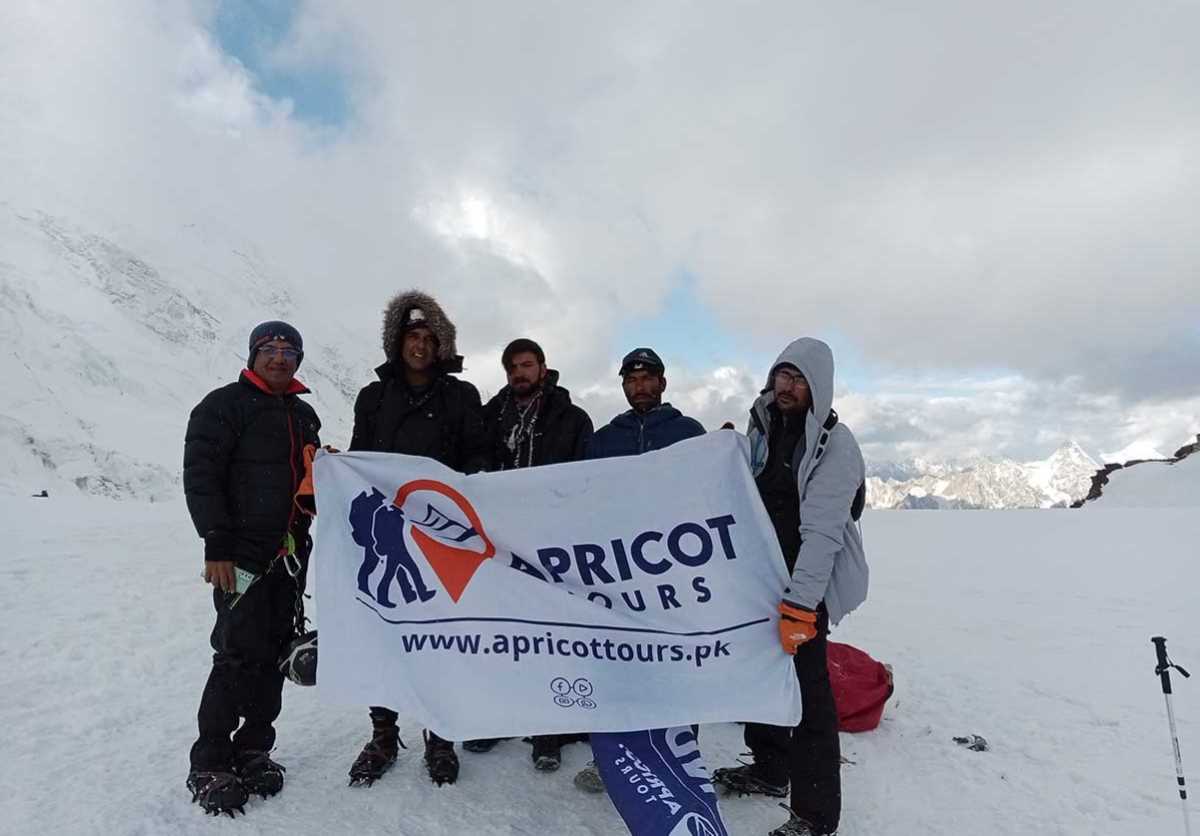 spantik expedition climbing route