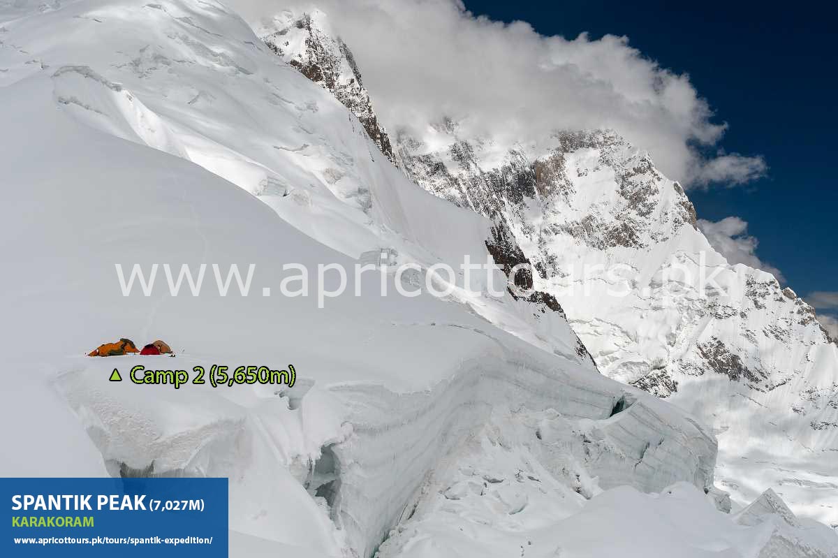 spantik climbing route map