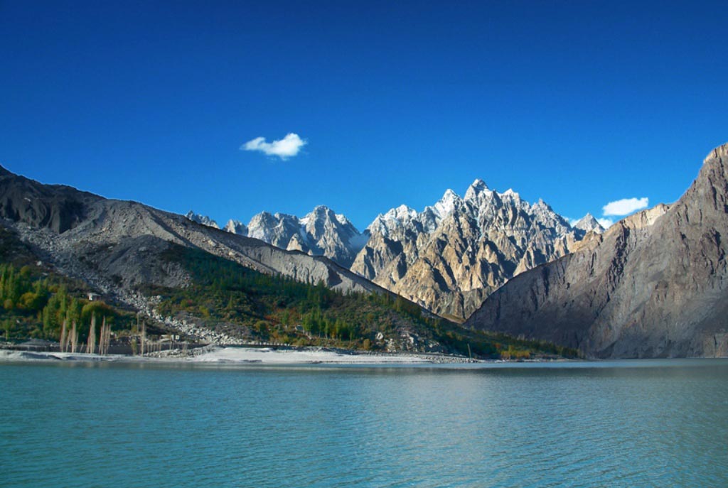 hunza valley tour