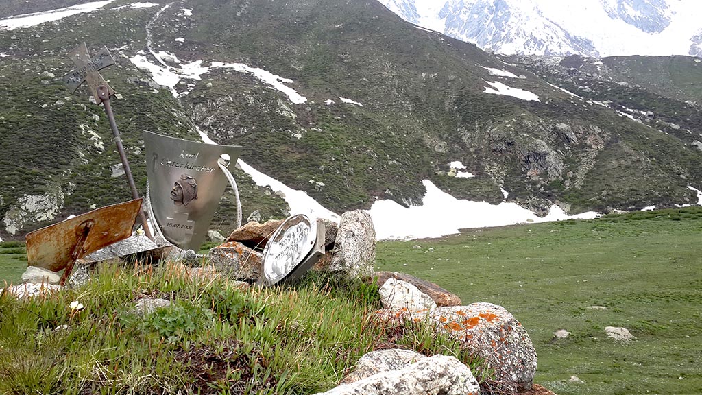 nanga parbat base camp trek
