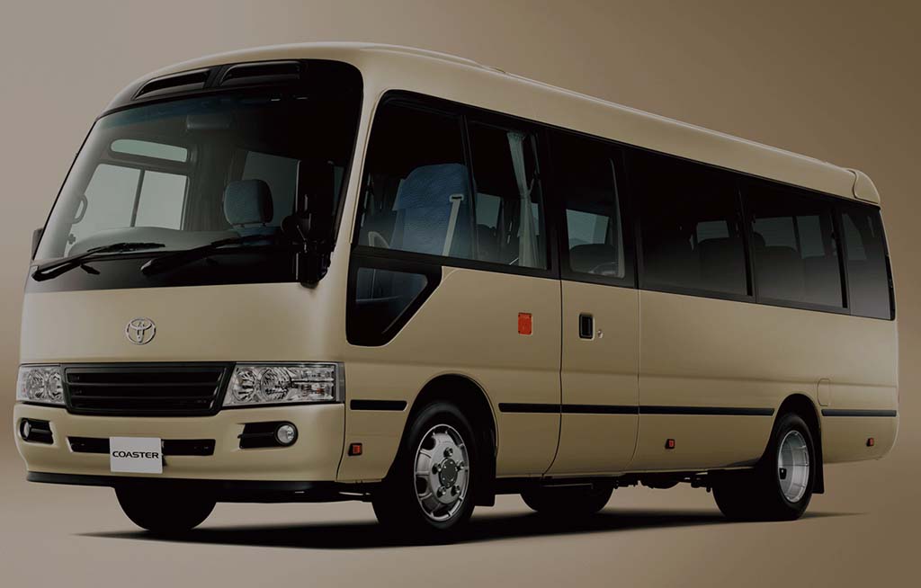 Islamabad Rent A Car - Coaster - Saloon 