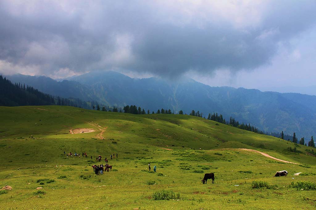 naran kaghan tour