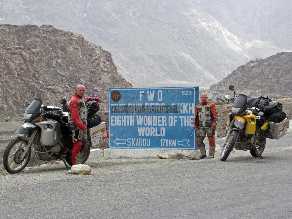 Motor Cycle touring on Karakoram Highway FWO