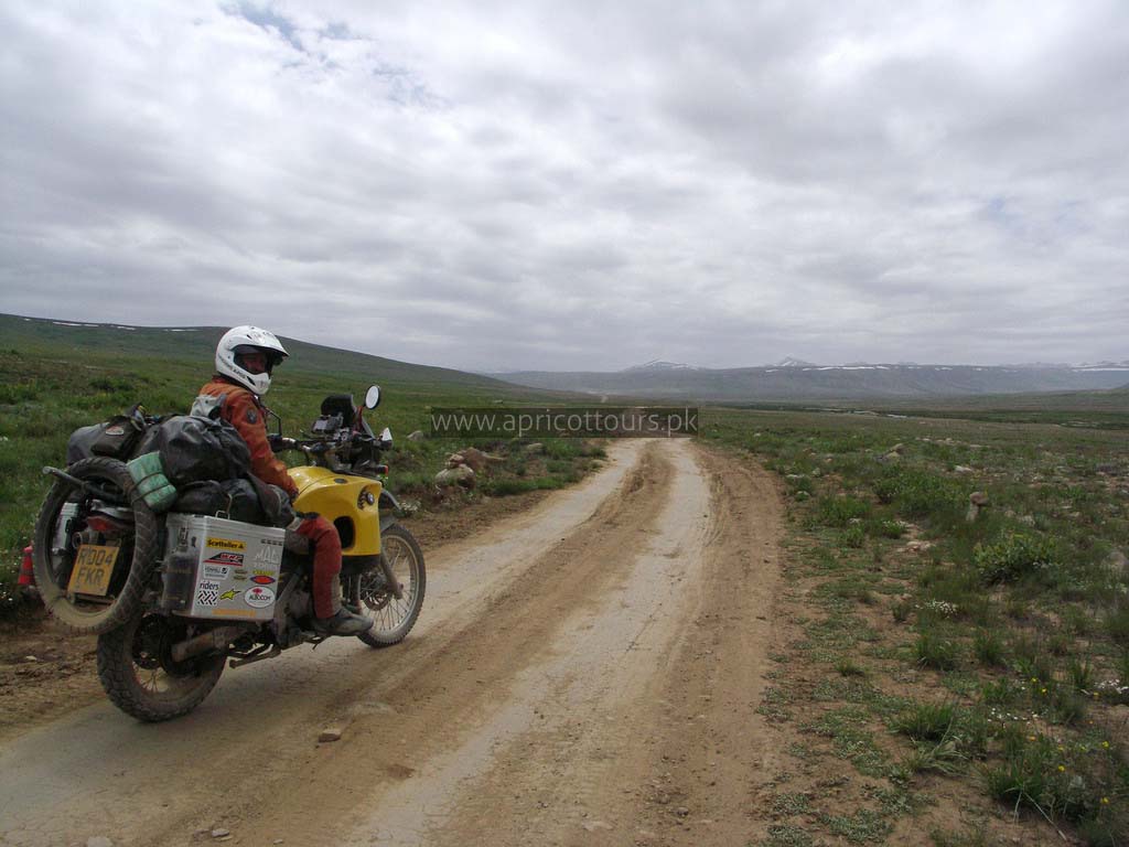 Motor Cycle enroute Deosai