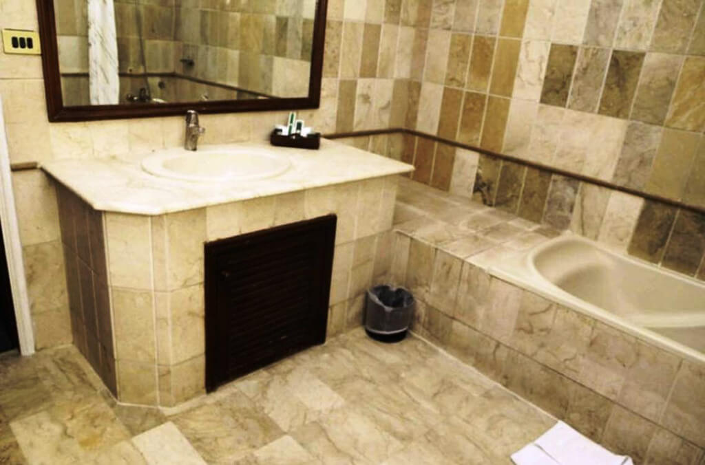 chateau royale islamabad