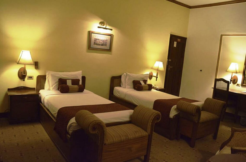 chateau royale islamabad