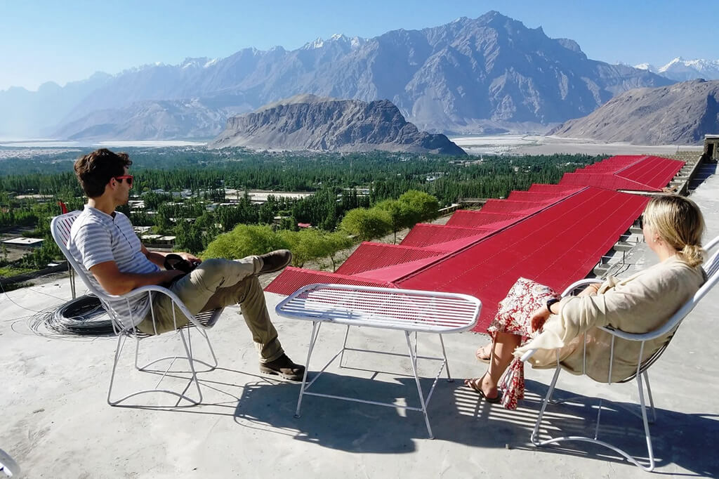 mountain lodge hotel skardu