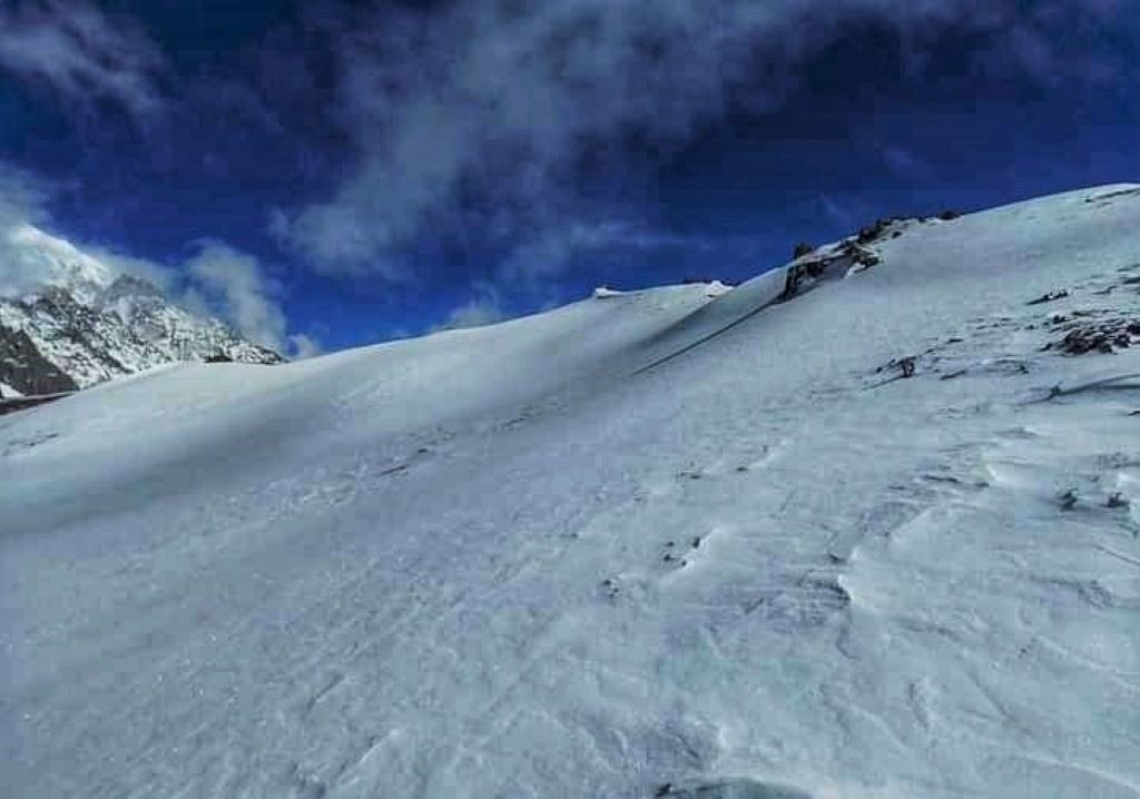 Karun/qarun pir pass - korun/qorun pass trek