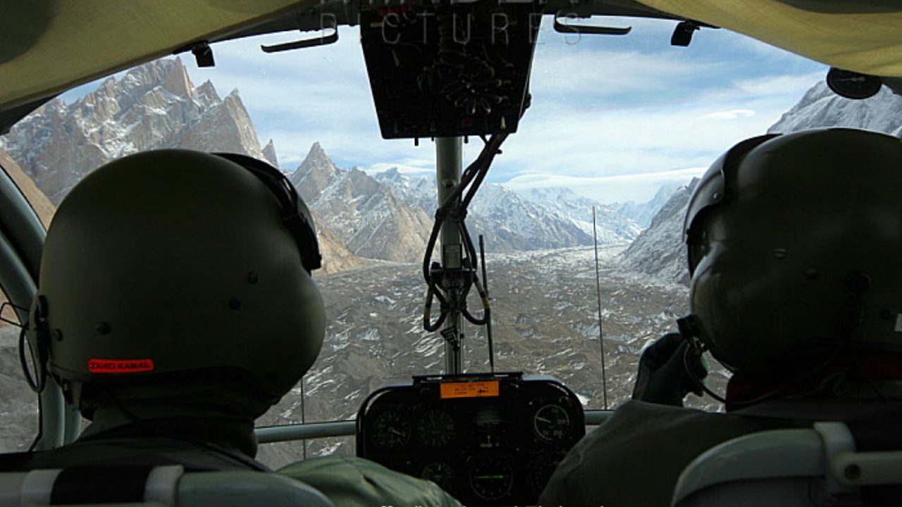 Helicopter Charter to Northern Pakistan (Heli Safari)