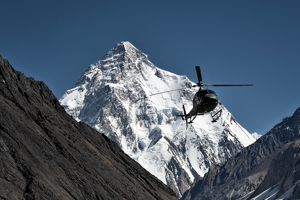 Helicopter Charter to Northern Pakistan (Heli Safari)