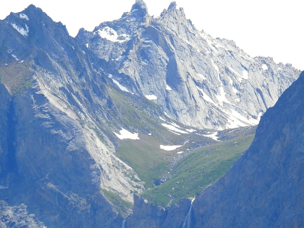 trek pakistan’s karakoram mountains
