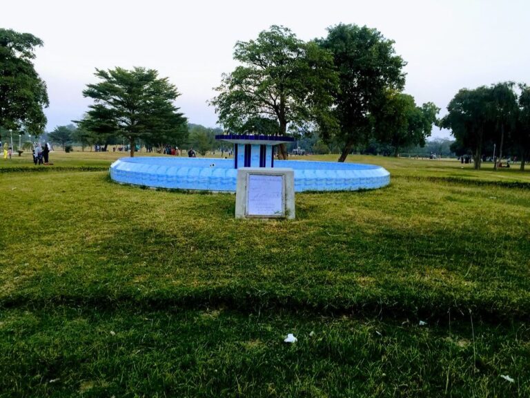 BEST 10 LAHORE PARKS 2026 visual data 4