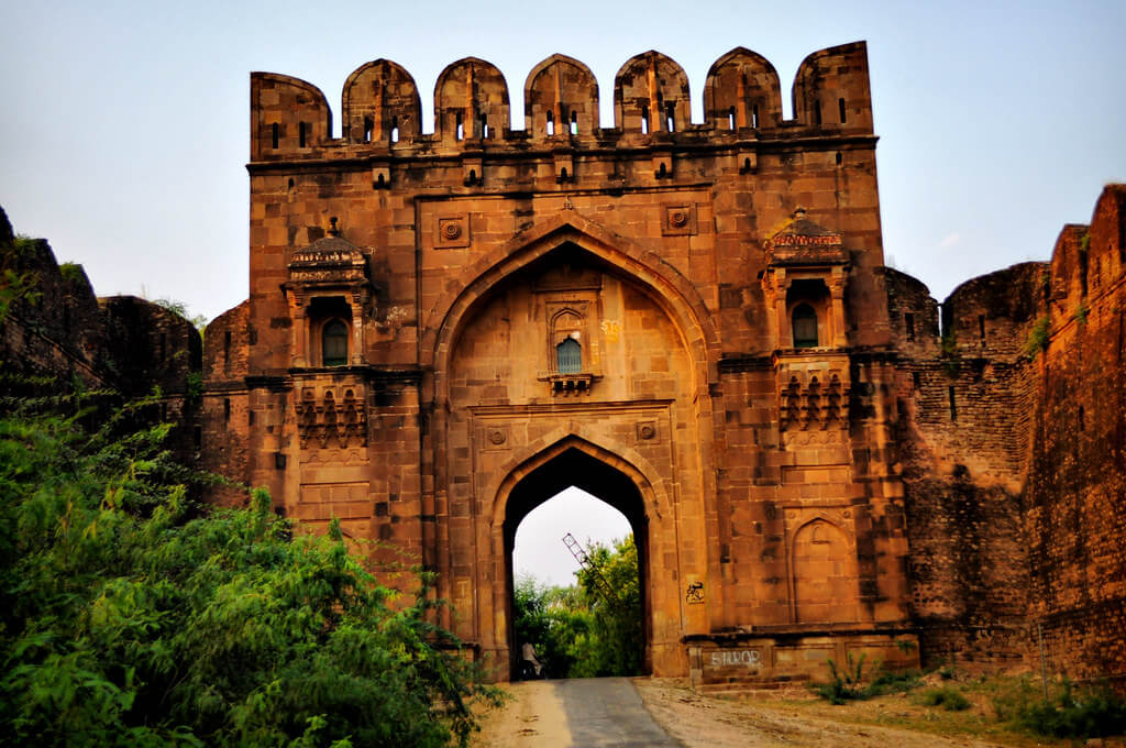 rohtas fort and khewra salt mines tour