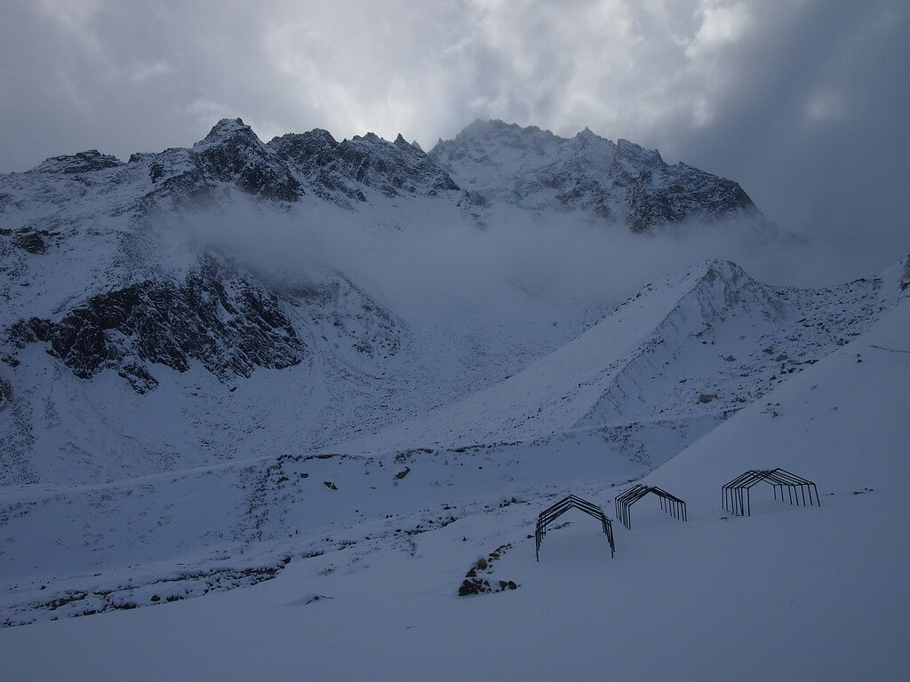 manaslu circuit trek