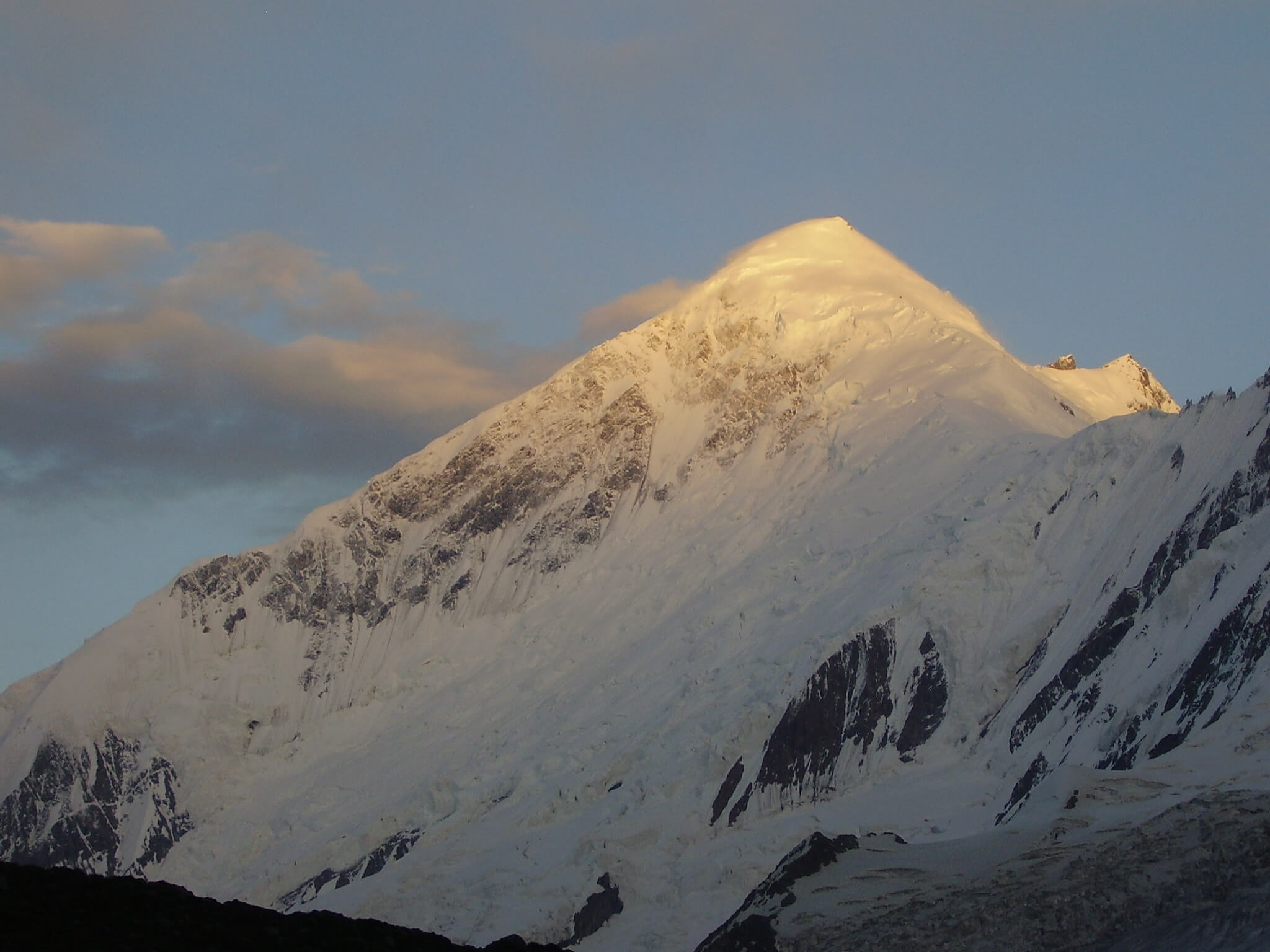 rakaposhi & diran base camp trek