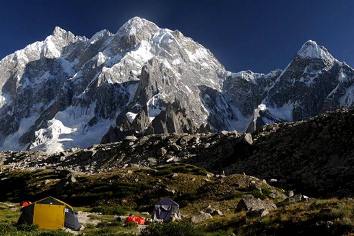 k6/k7 base camp trek