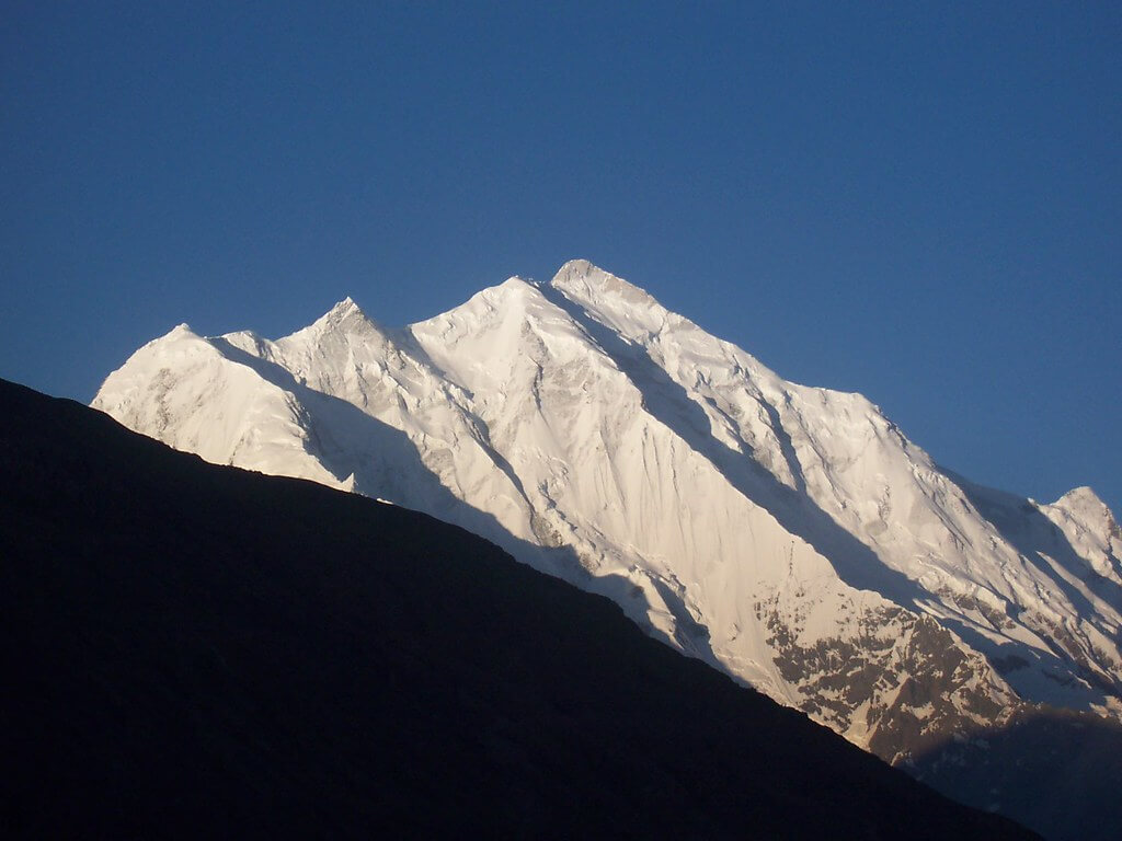 rakaposhi & diran base camp trek