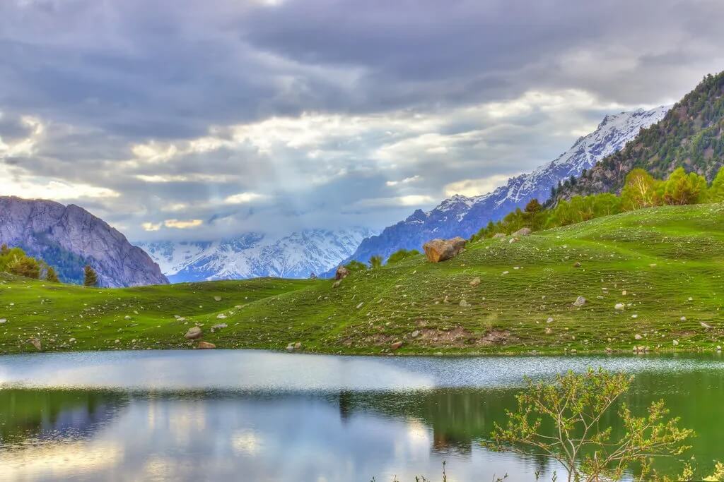 haramosh scary road tour