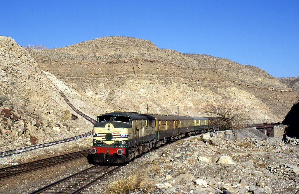 bolan pass train tour