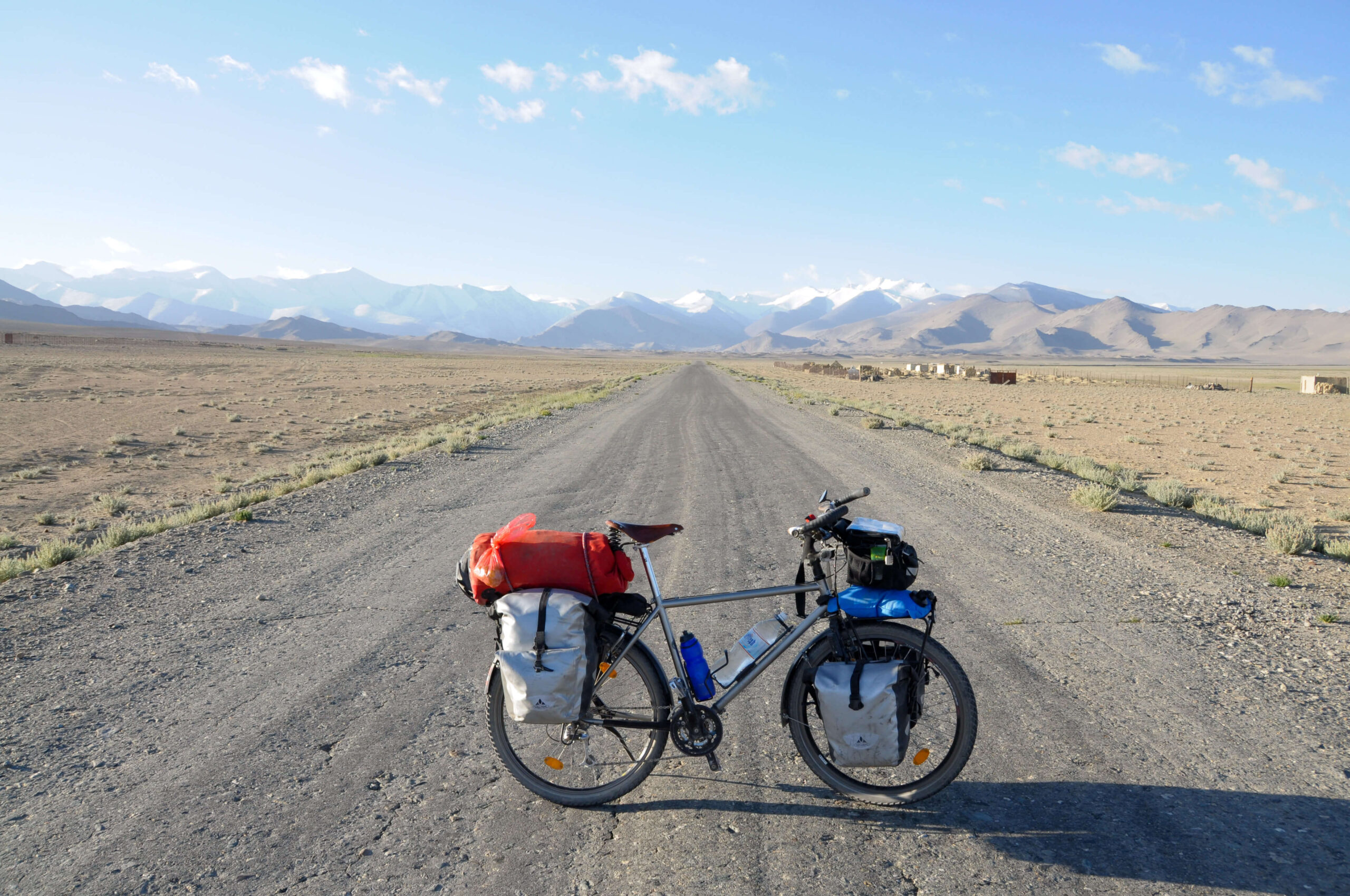 pamir wakhan cycling tour