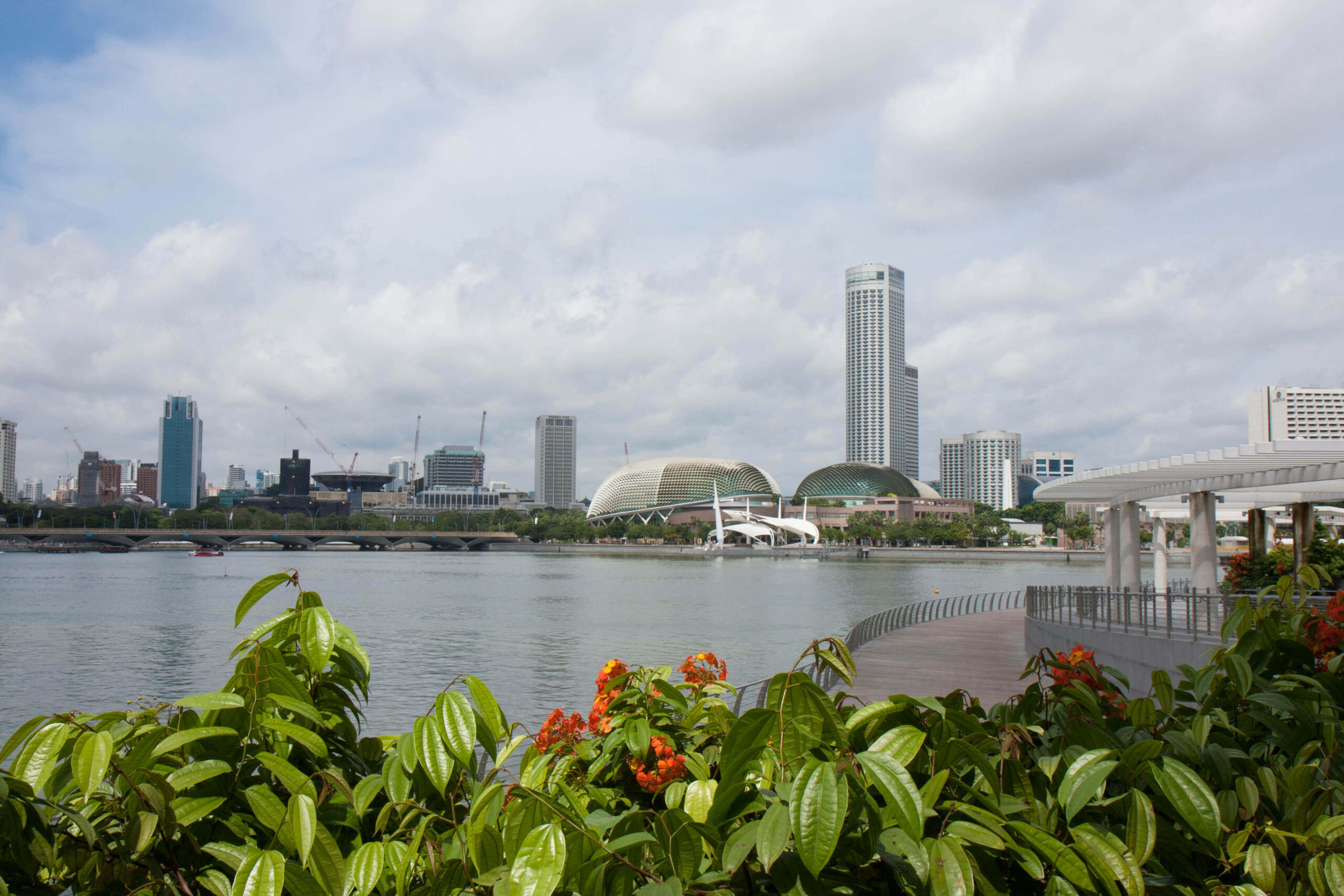 singapore tour packages from lahore