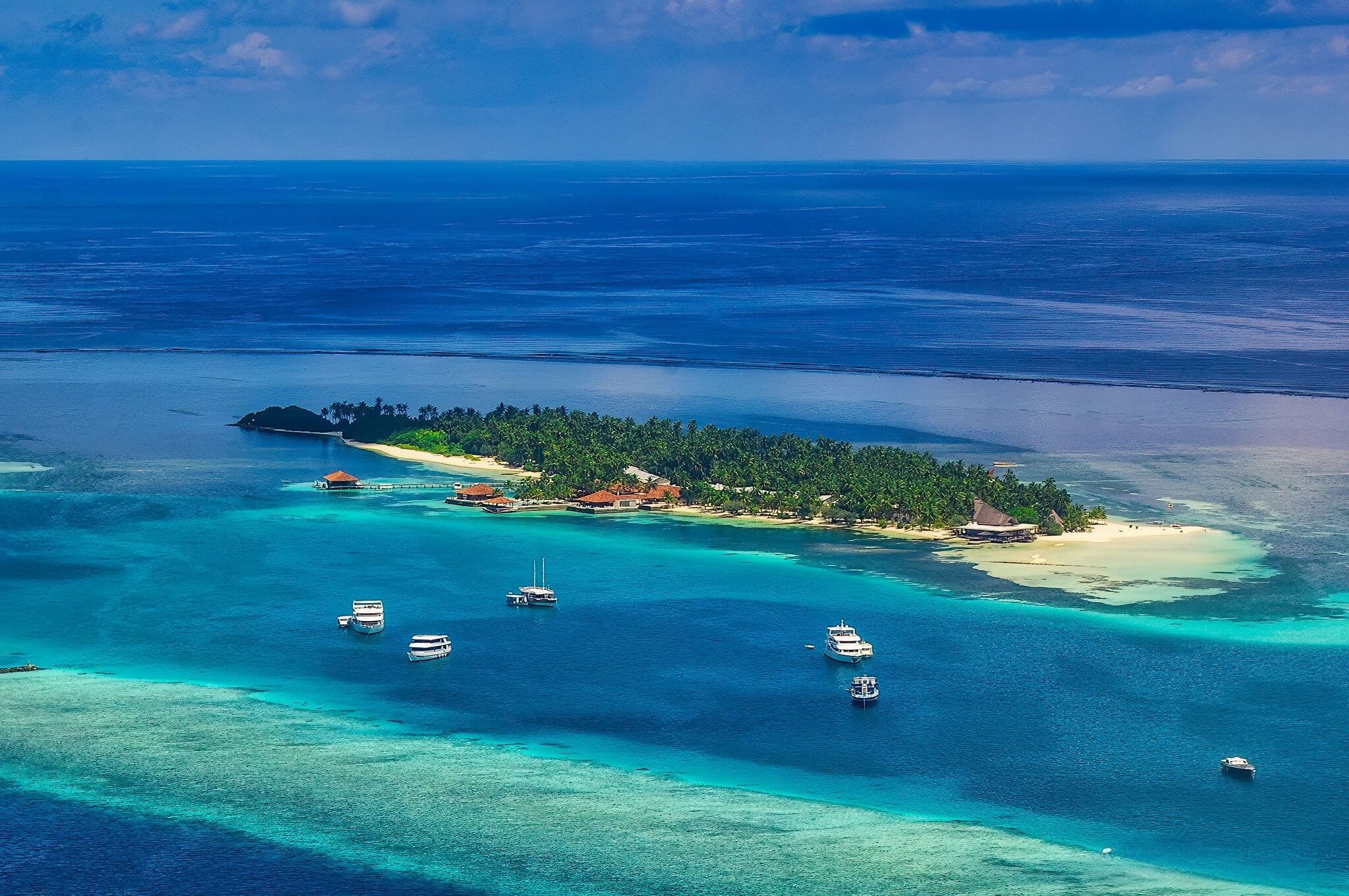 maldives tour packages from karachi