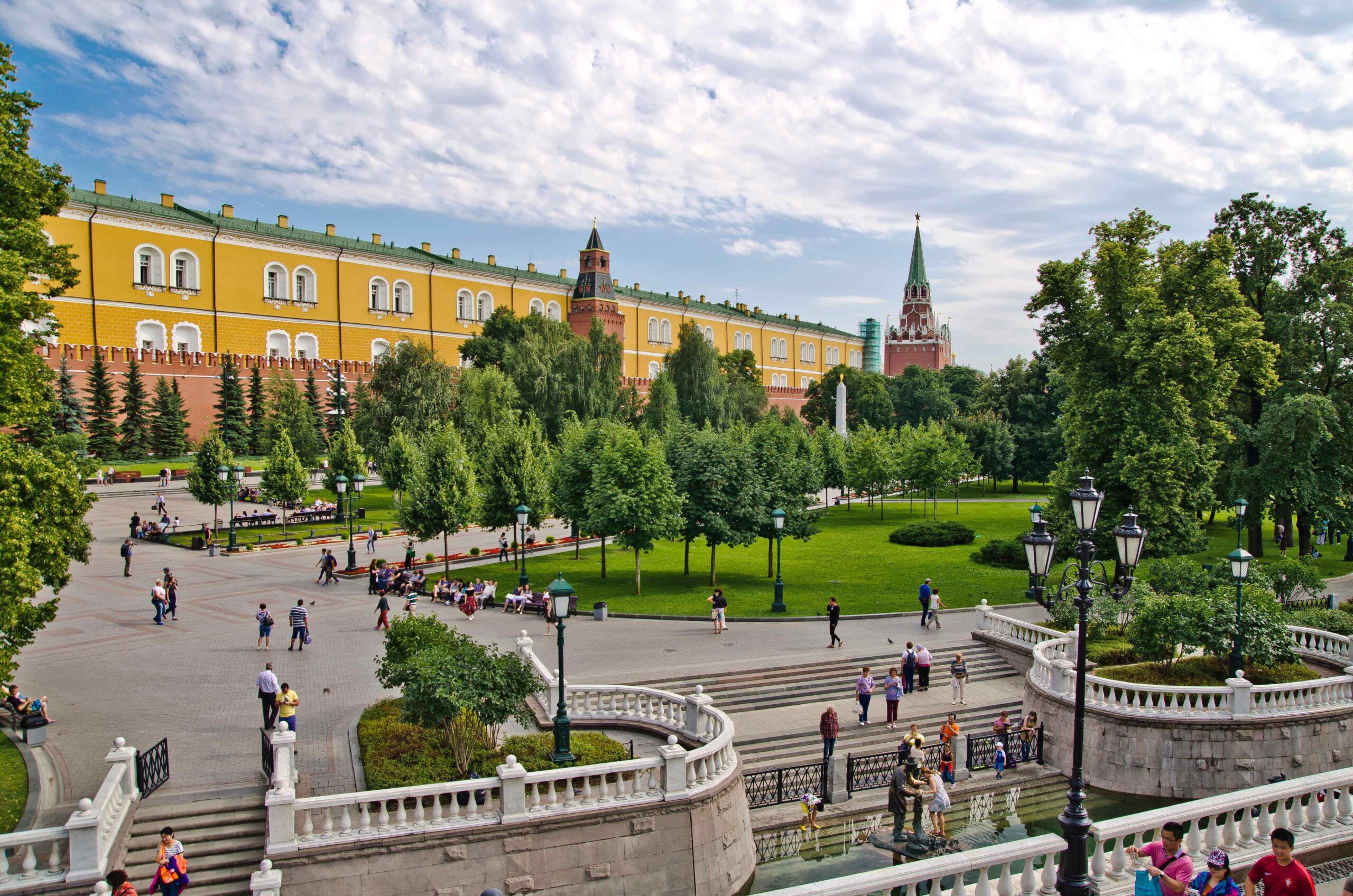 russia tour packages from lahore