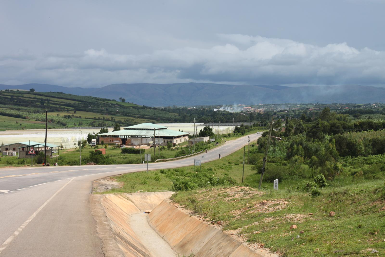 uganda tour package from pakistan