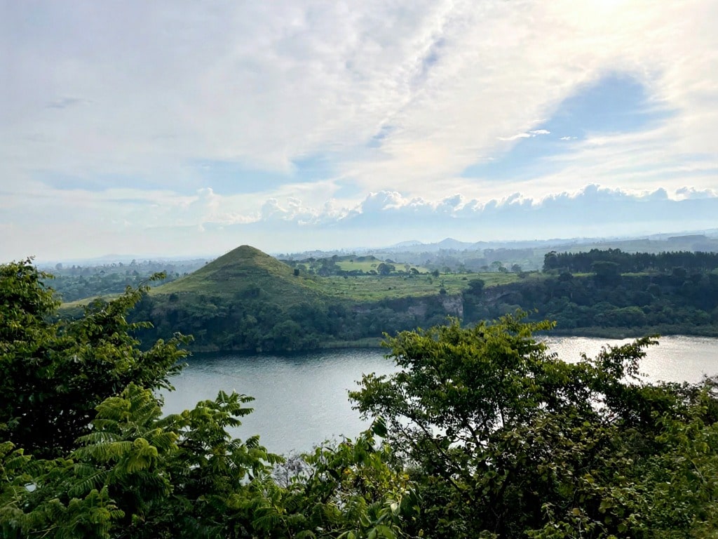 uganda tour package from pakistan