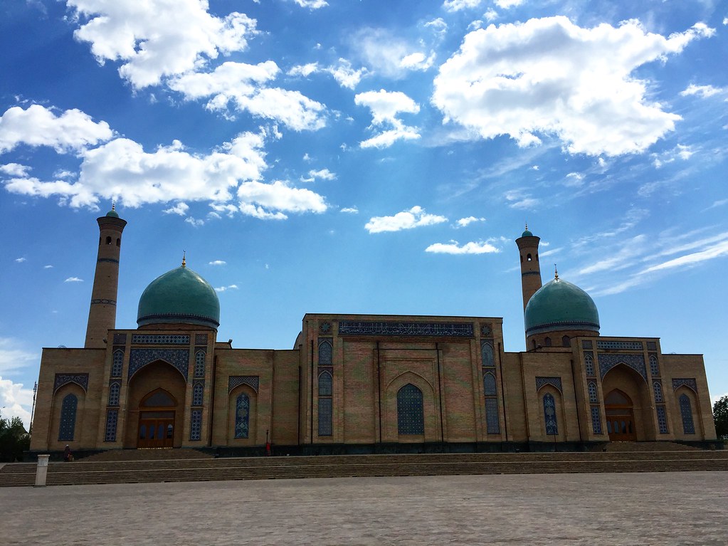 uzbekistan winery tour