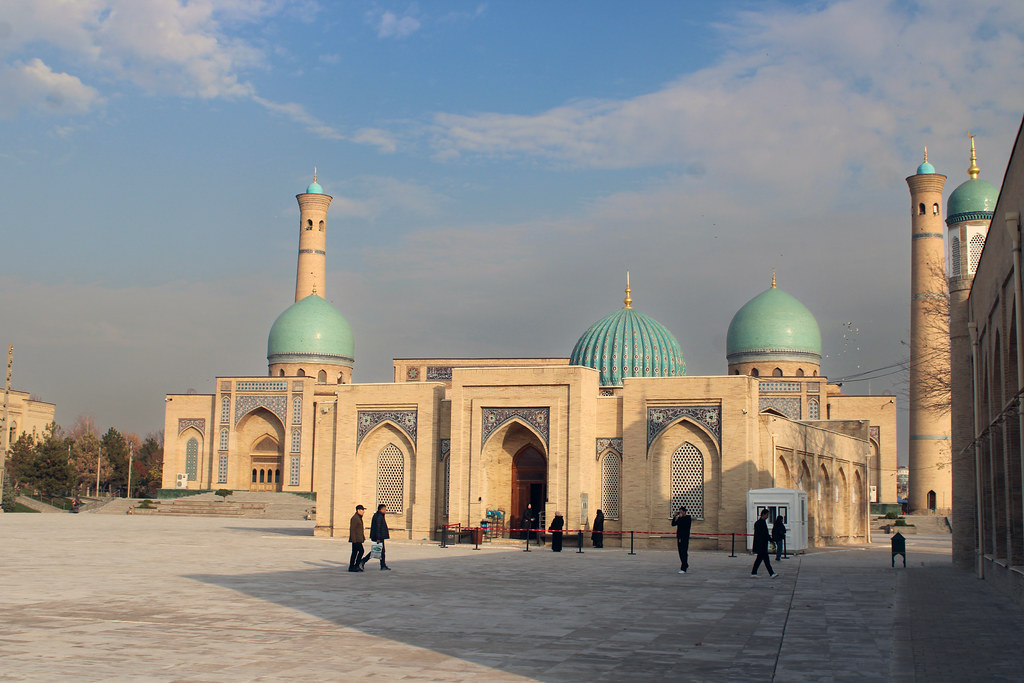 uzbekistan tour (may holidays)