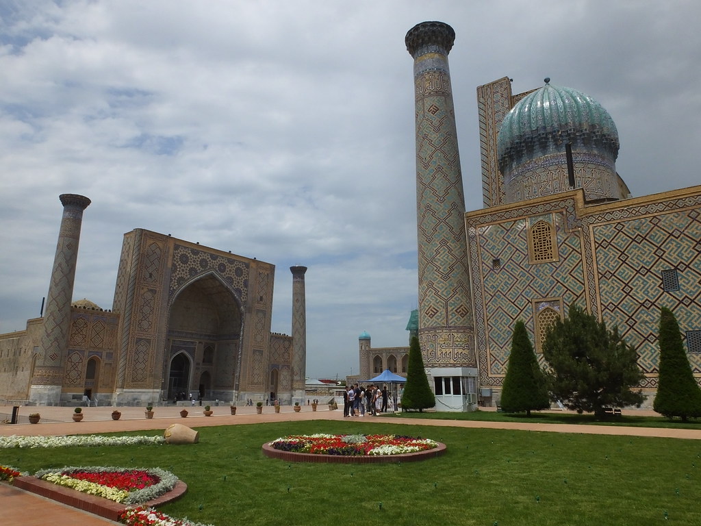 kyrgyzstan uzbekistan and tajikistan tour