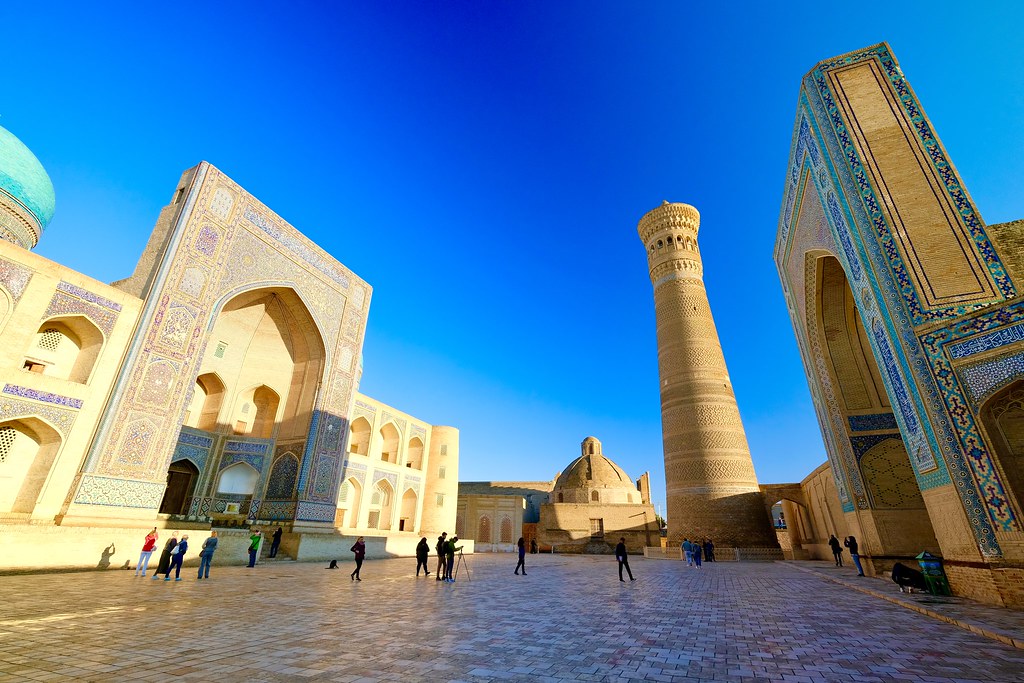 glacier study tour in northern uzbekistan