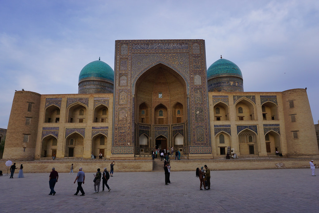 yoga tour in uzbekistan