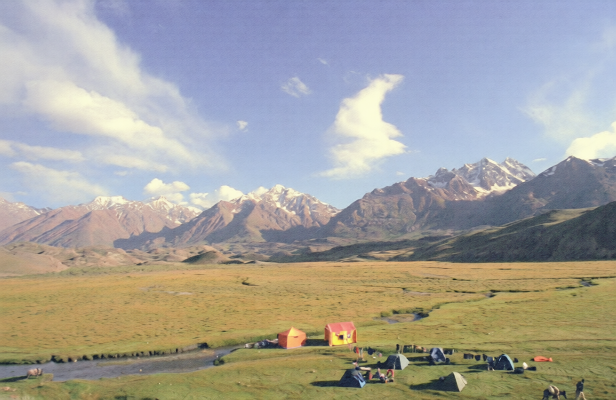 broghil valley pass trek