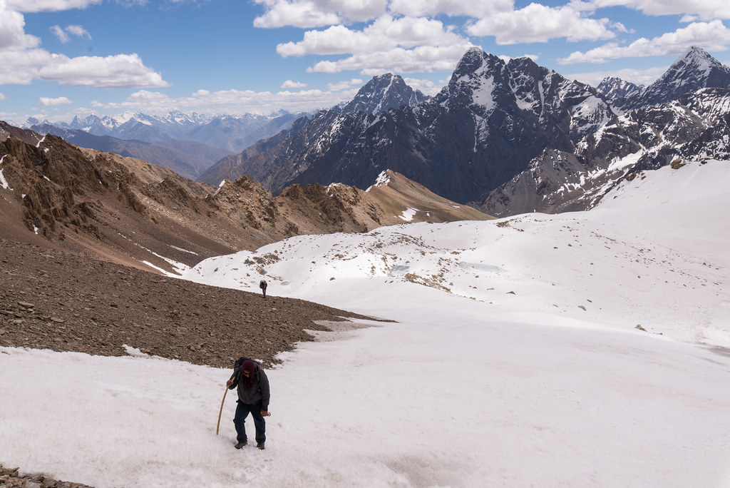 nazbar pass trek