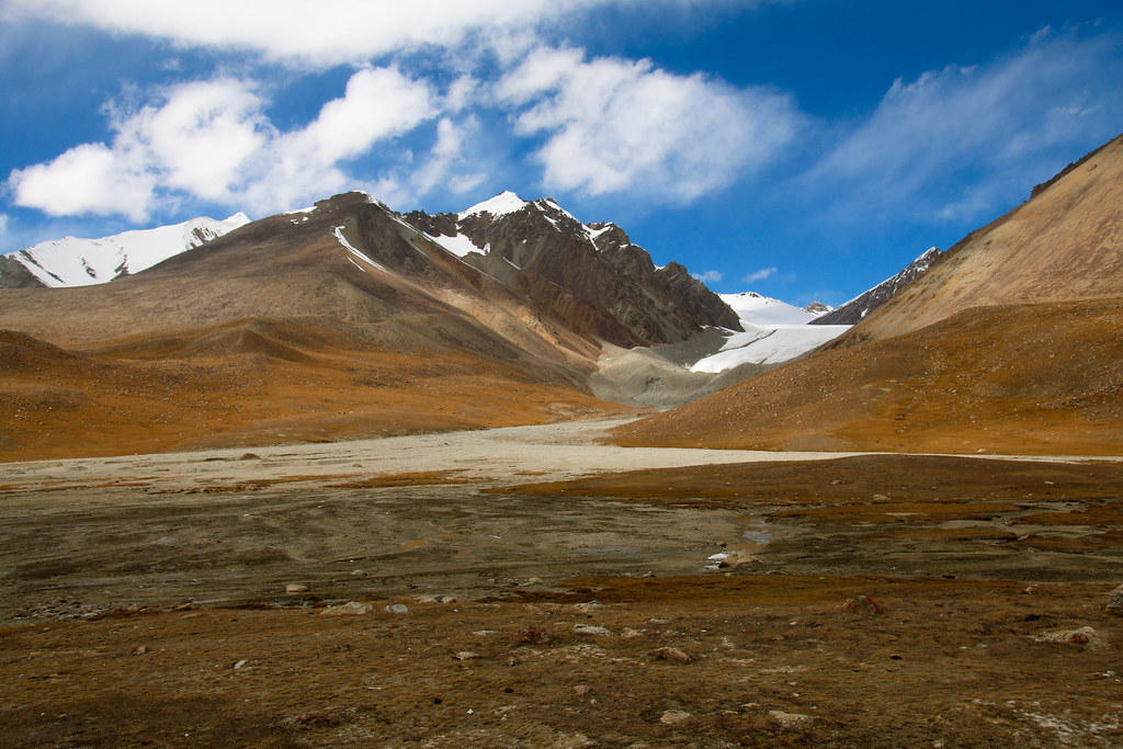 khunjerab national park tour