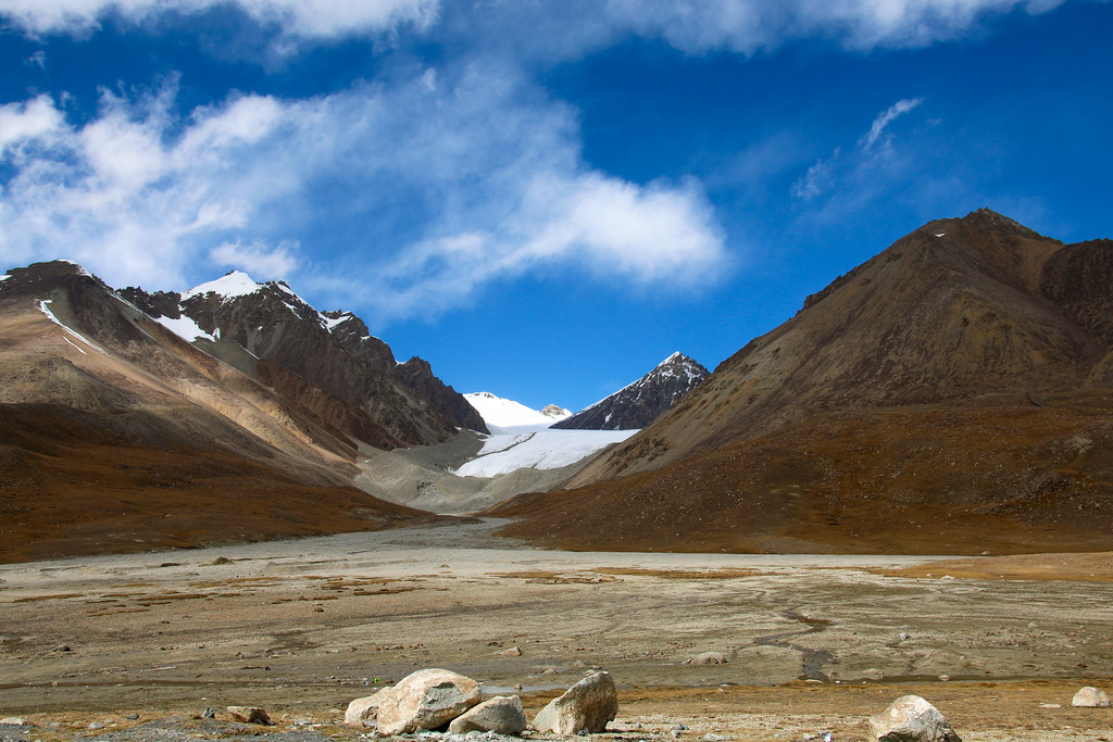 khunjerab national park tour