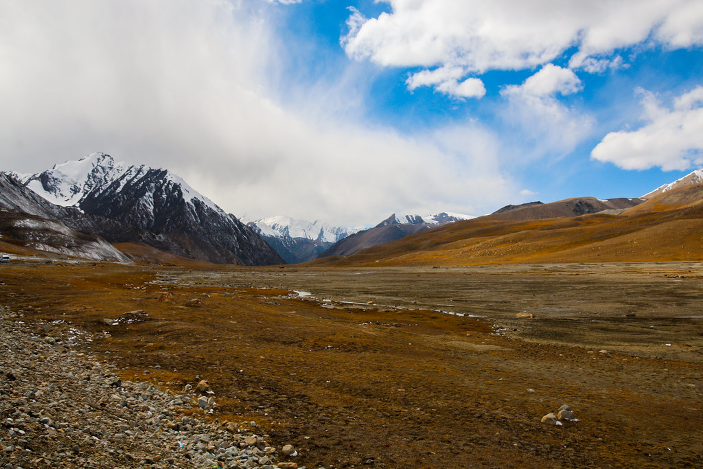khunjerab national park tour