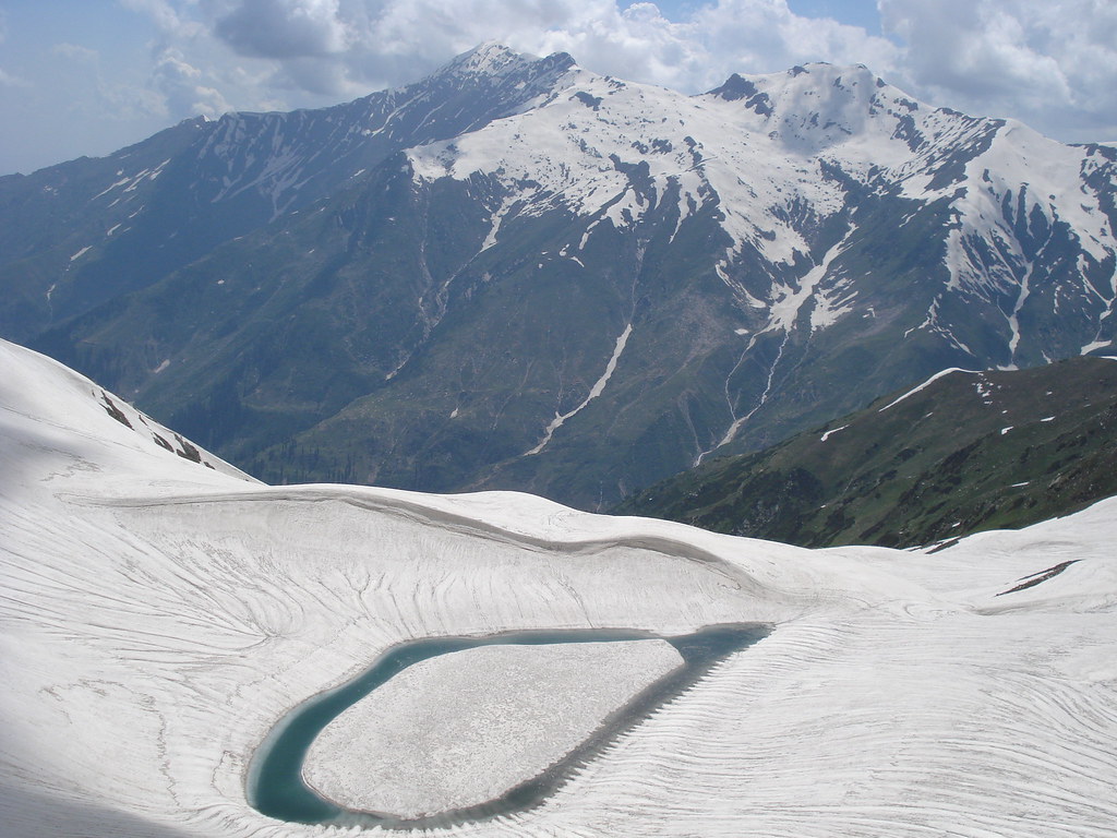 ansoo lake trek