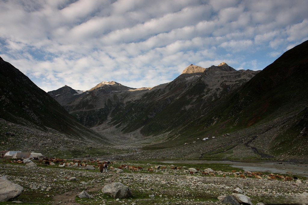 ansoo lake trek