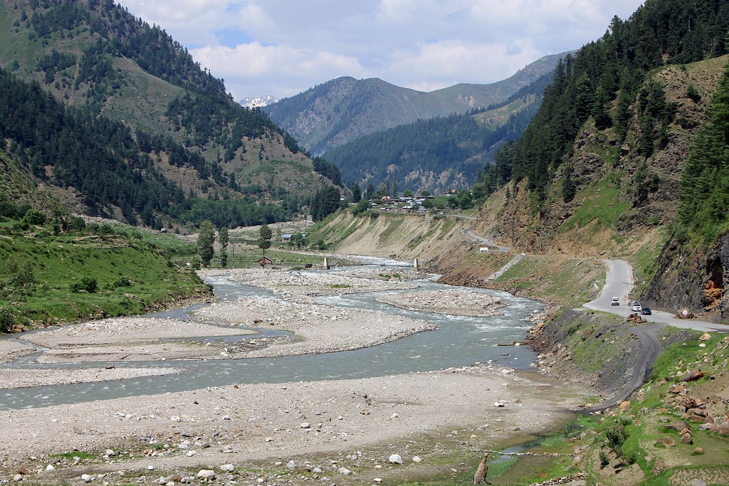 kaghan wildlife sanctuary tour