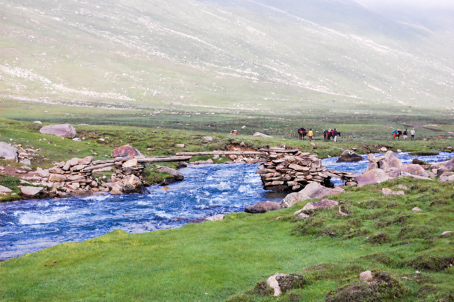 lulusar-dudipatsar national park tour