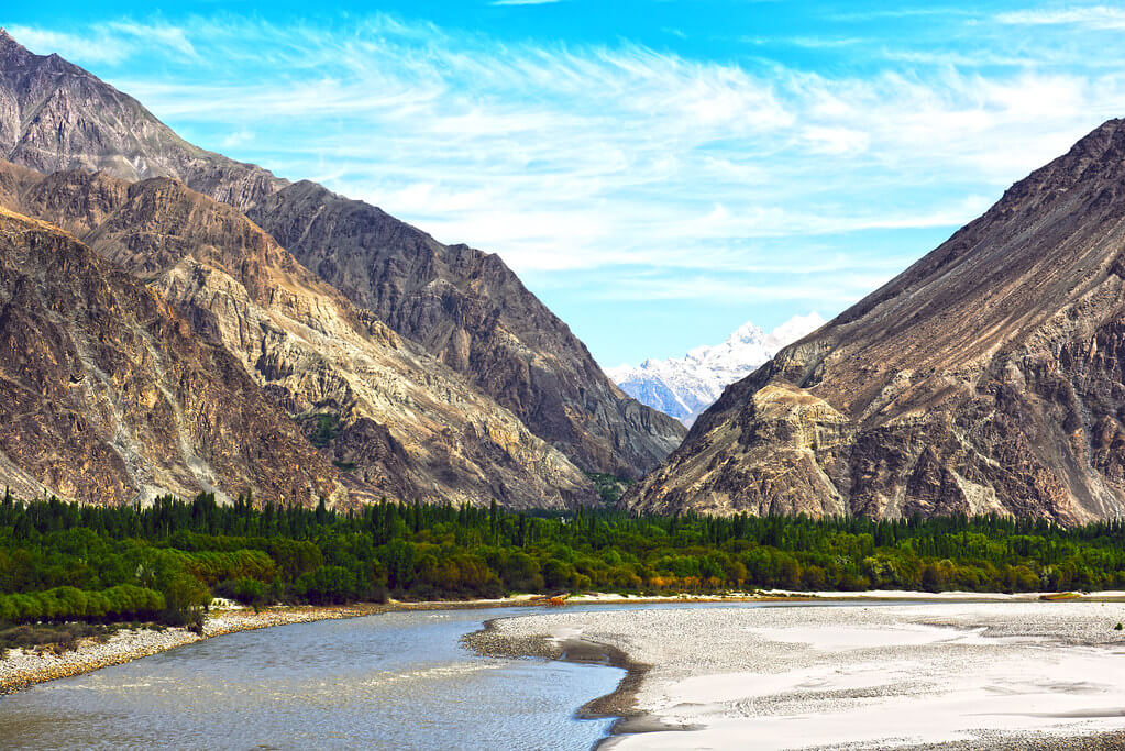 khaplu valley tour