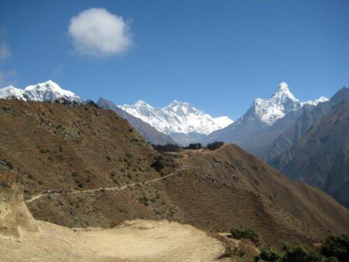 ama dablam base camp trek