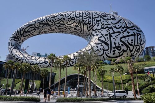 baku and dubai tour from pakistan