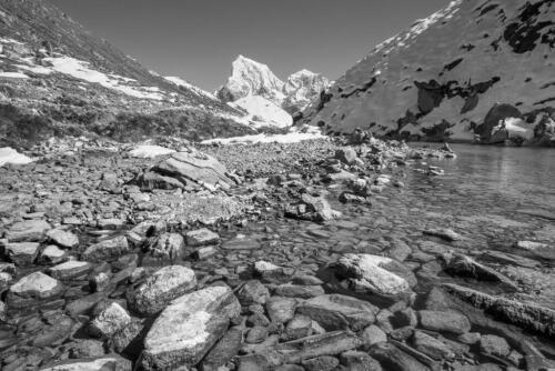 everest base camp trek with gokyo lakes