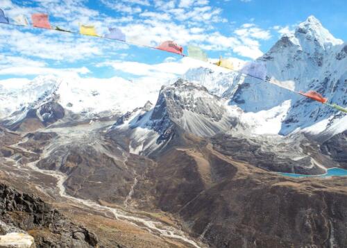 everest base camp trek with gokyo lakes