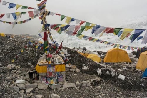 everest basecamp and island peak