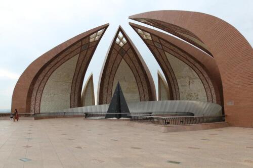 full-day guided trip to islamabad and murree